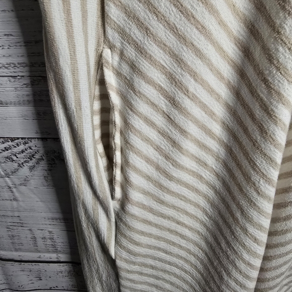 Liz Claiborne Cream and Tan V-Neck Midi Dress With Pockets Size XL - Picture 5 of 5